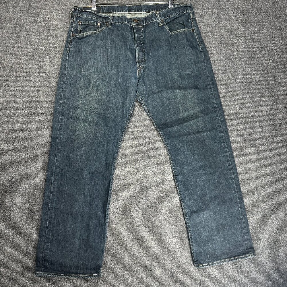 Levis 501 Jeans Mens 40 X 30 Blue Cotton 5 Pocket Straight Leg Button Fly